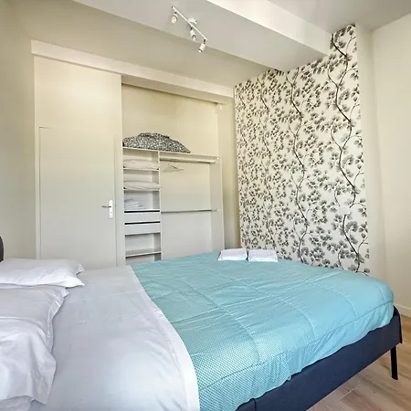 Apartment Spacieux 8 Couchages En Centre De N9 *